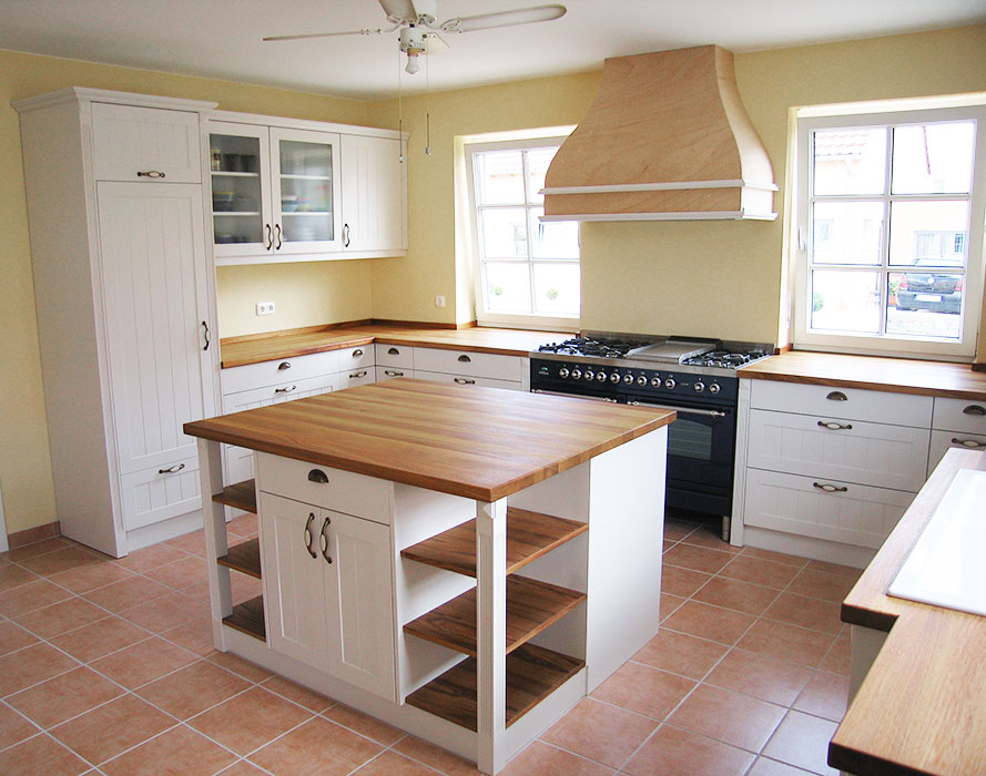 Küchen - Schreinerei Pangerl GmbH